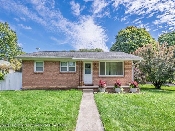 6435 Norburn Way, Lansing, MI 48911