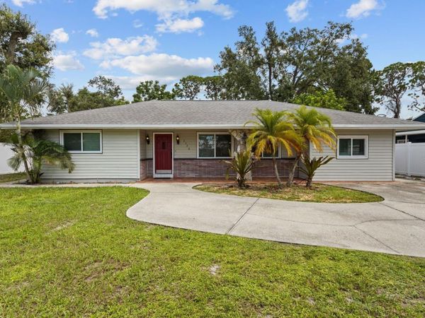 2520 E MILMAR DRIVE , SARASOTA, FL 34237