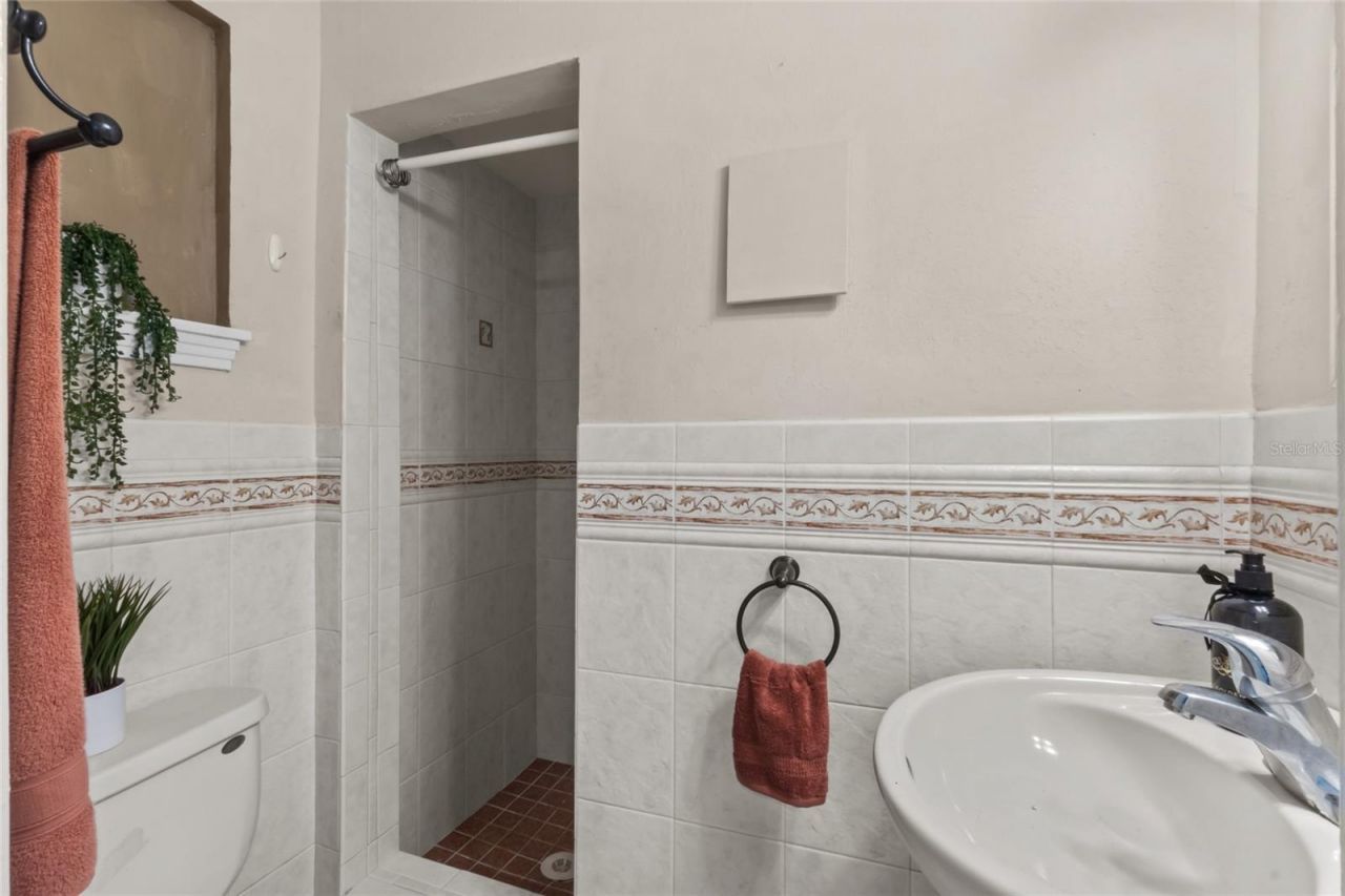 2520 E Milmar Drive, Sarasota, FL 34237 Photo