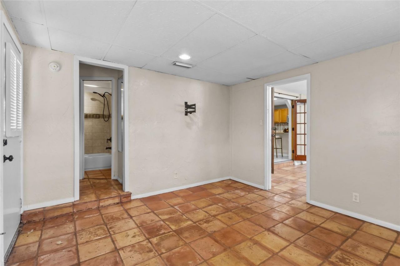 2520 E Milmar Drive, Sarasota, FL 34237 Photo