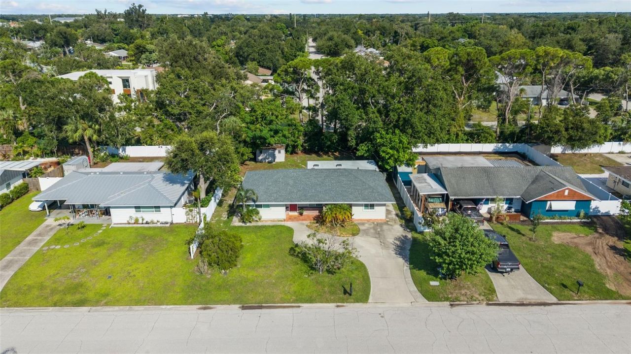 2520 E Milmar Drive , Sarasota, FL 34237 Photo