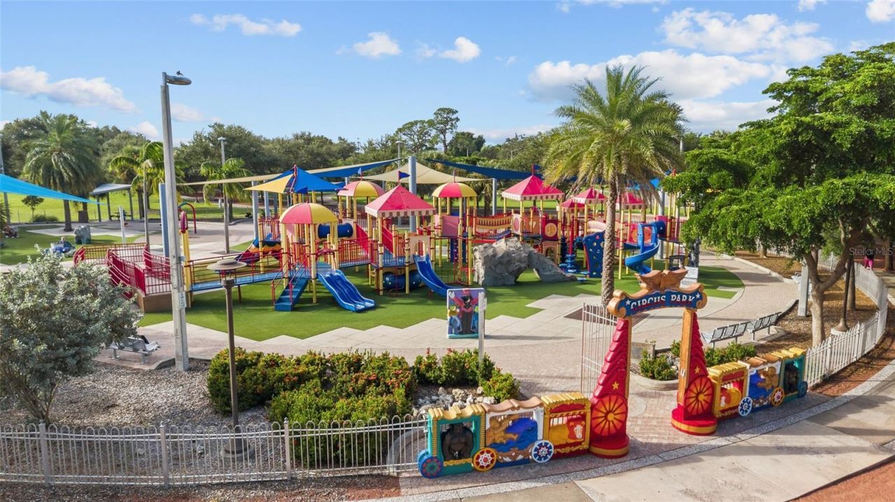 2520 E Milmar Drive , Sarasota, FL 34237 Photo