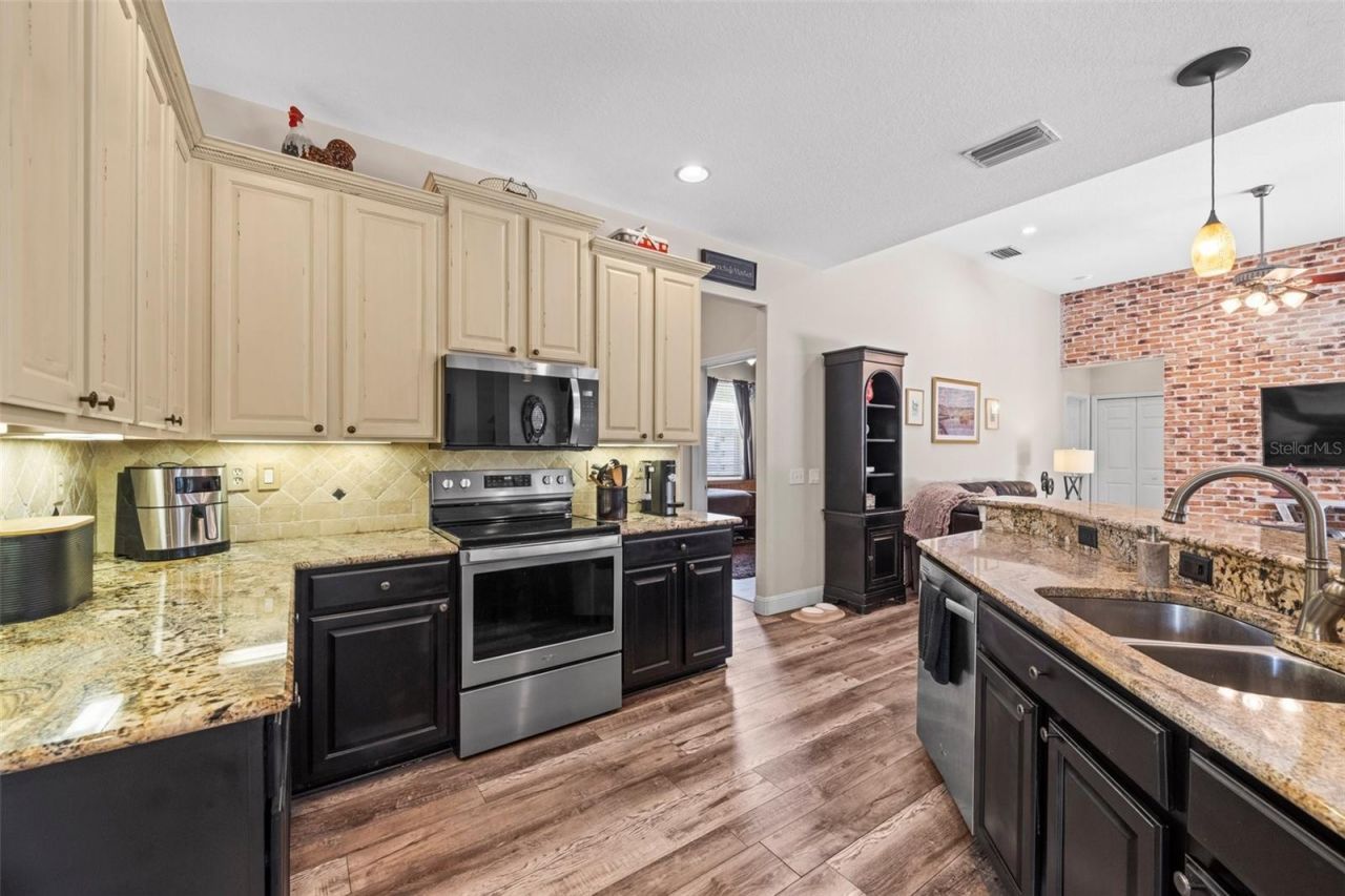 743 Stonecrest Drive , Sarasota, FL 34232 Photo