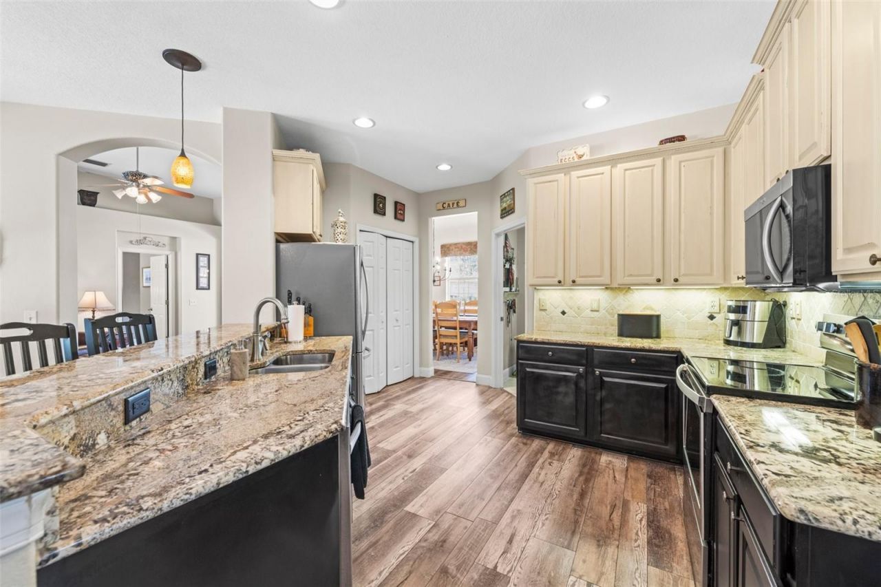 743 Stonecrest Drive , Sarasota, FL 34232 Photo