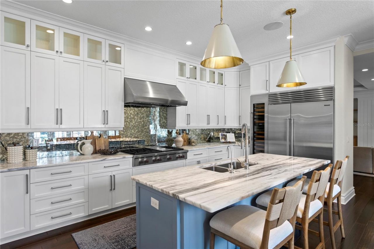 524 Beach Drive Ne, Saint Petersburg, FL 33701 Photo