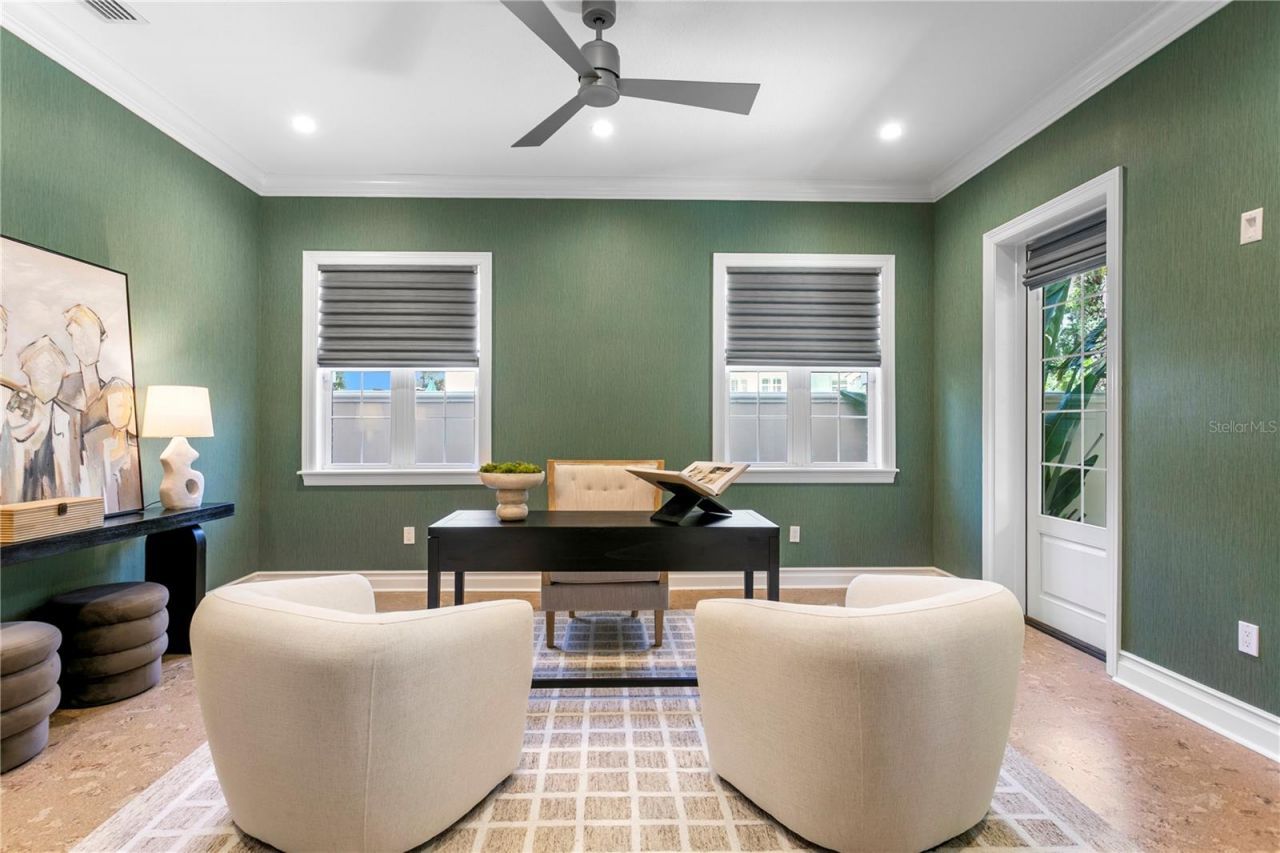 524 Beach Drive Ne, Saint Petersburg, FL 33701 Photo