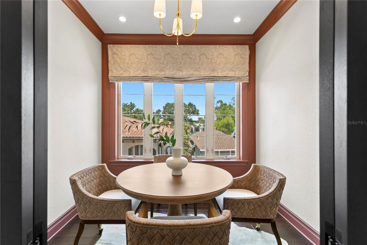 524 Beach Drive Ne, Saint Petersburg, FL 33701 Photo