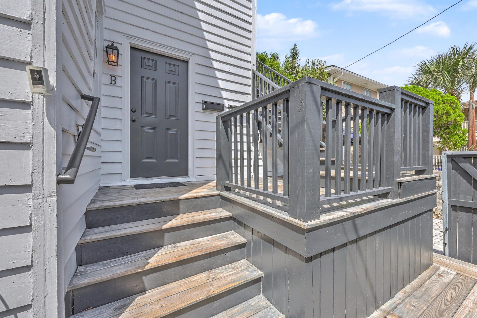 102 Nassau Street Photo 22