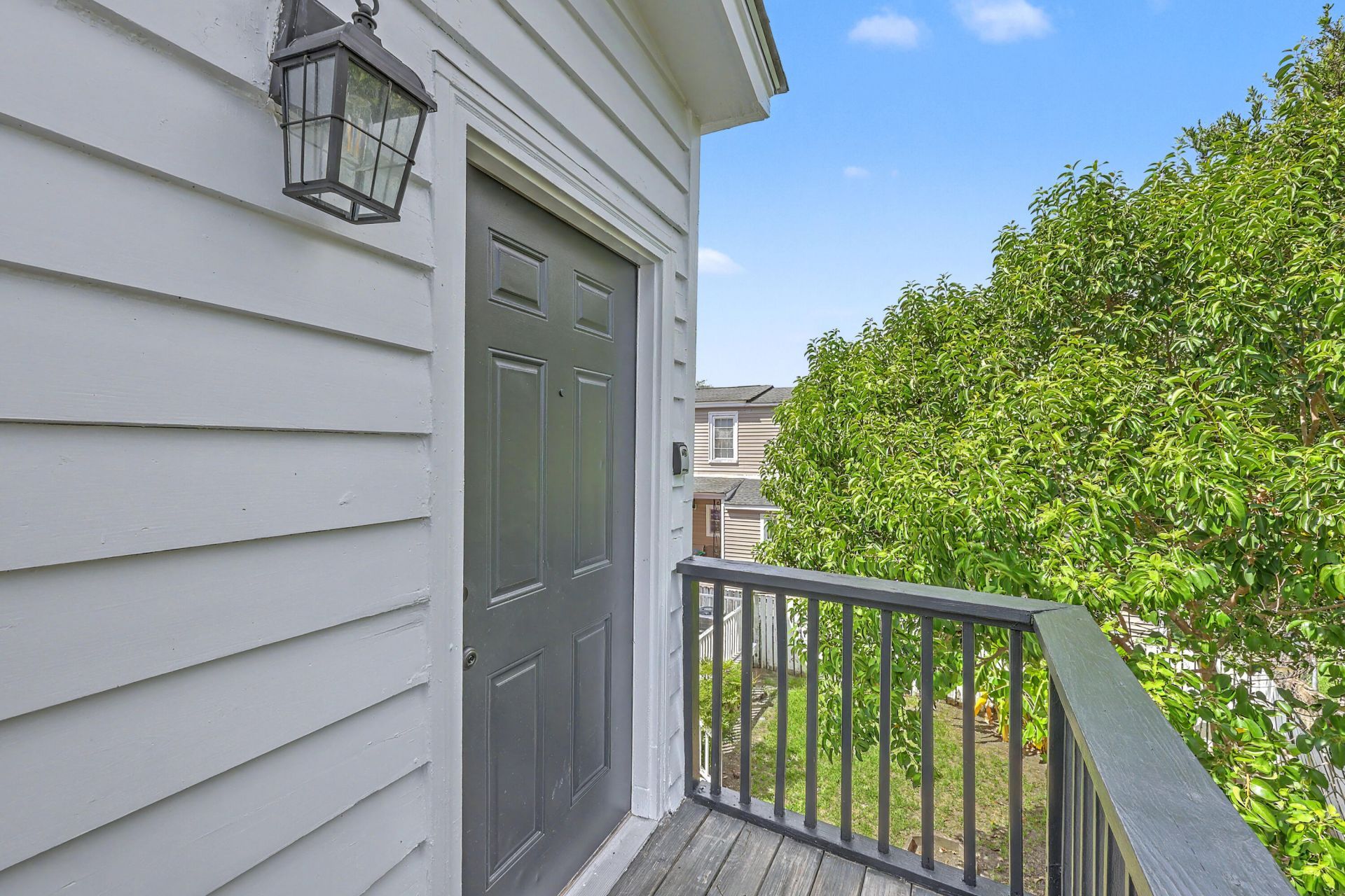 102 Nassau Street Photo 35