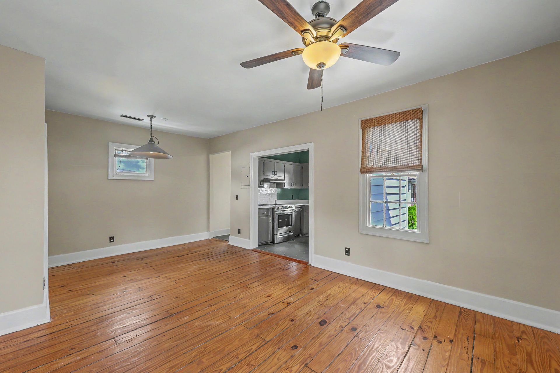 102 Nassau Street Photo 37
