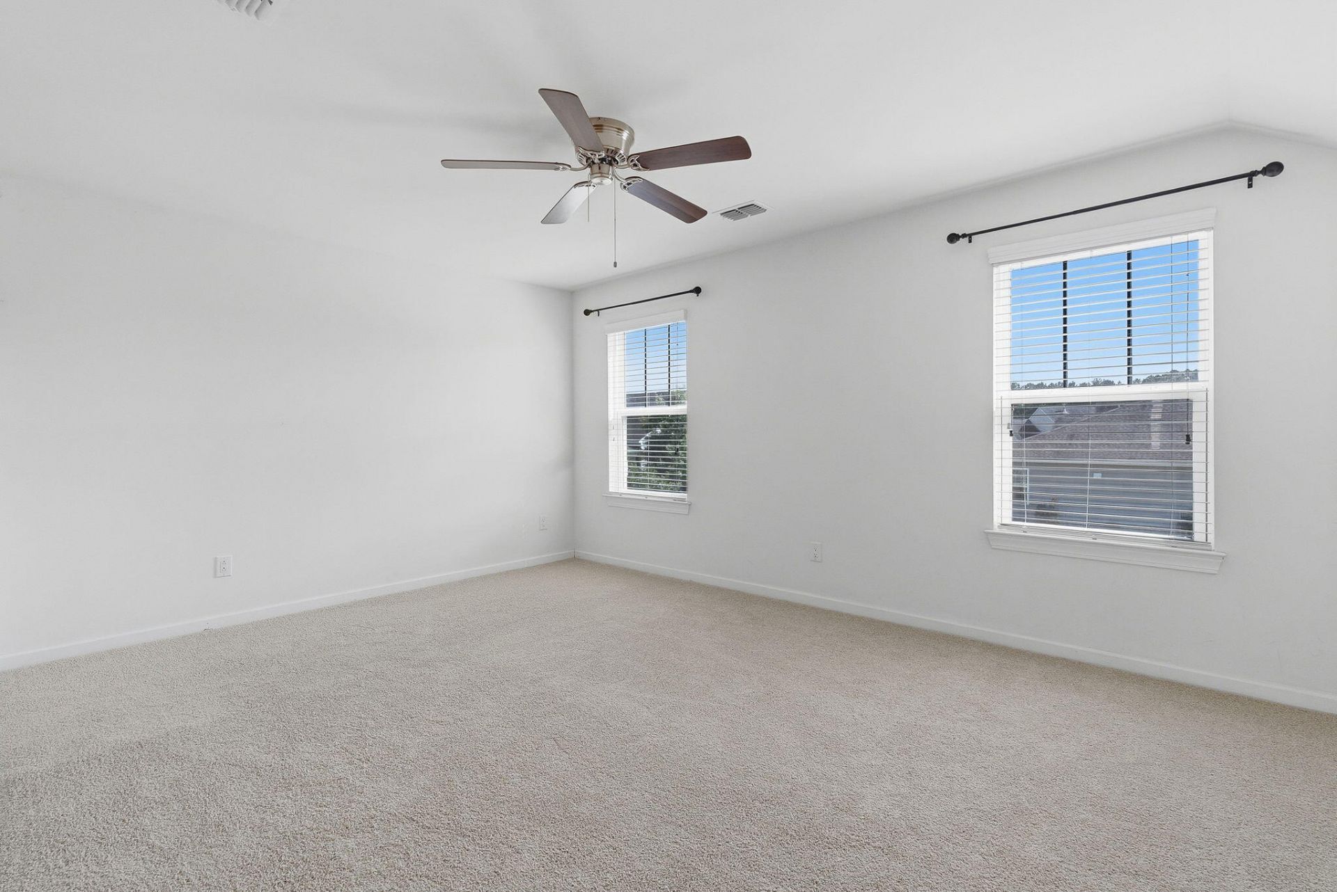 508 Tidewater Chase Lane Photo 34