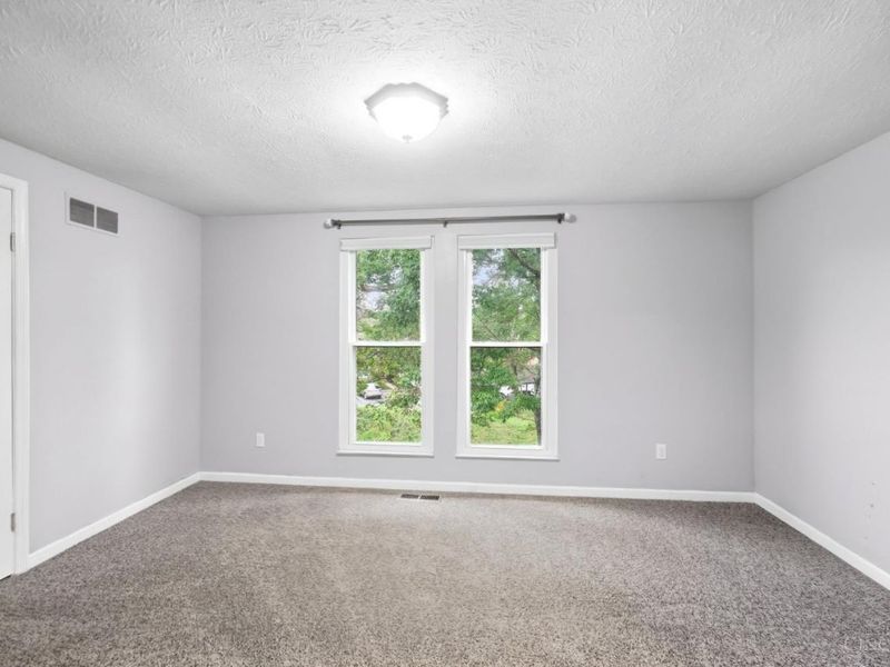 1042 Stratford Court, Loveland, OH 45140 Photo 15