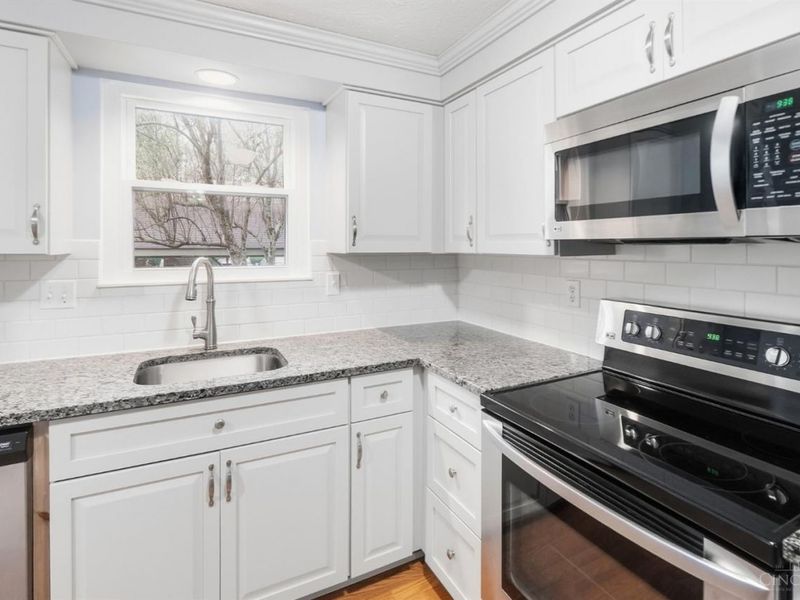 1042 Stratford Court, Loveland, OH 45140 Photo 22