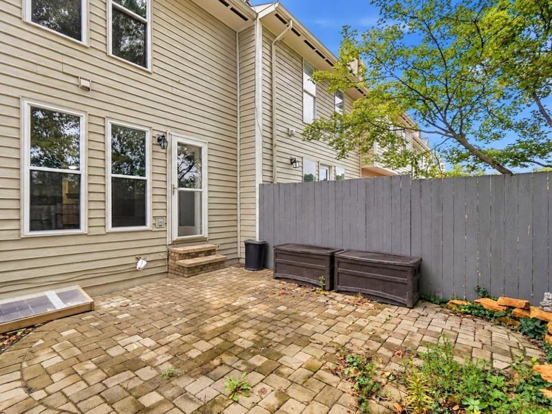 1042 Stratford Court, Loveland, OH 45140 Photo 9