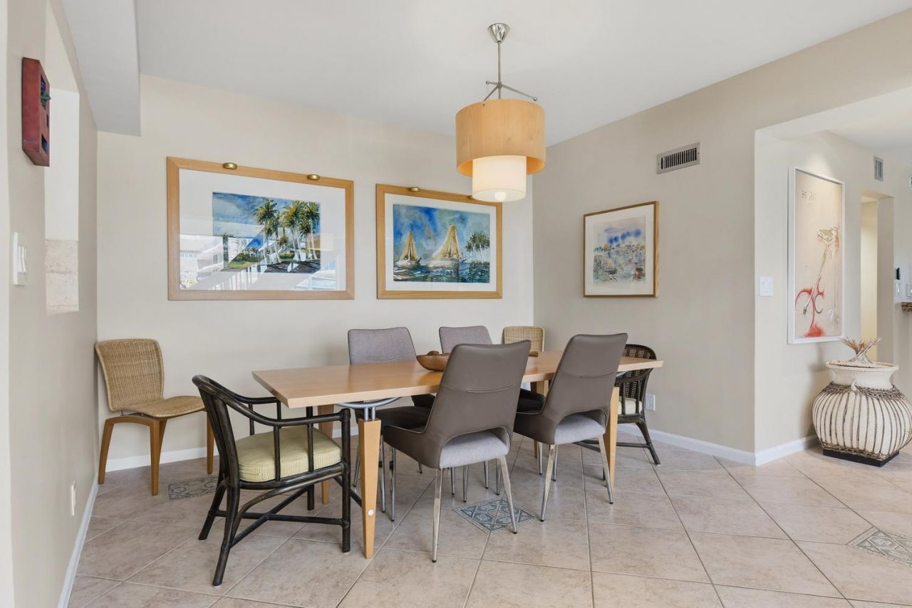 1172 Hillsboro Mile, Unit 3-3, Hillsboro Beach, FL 33062 Photo