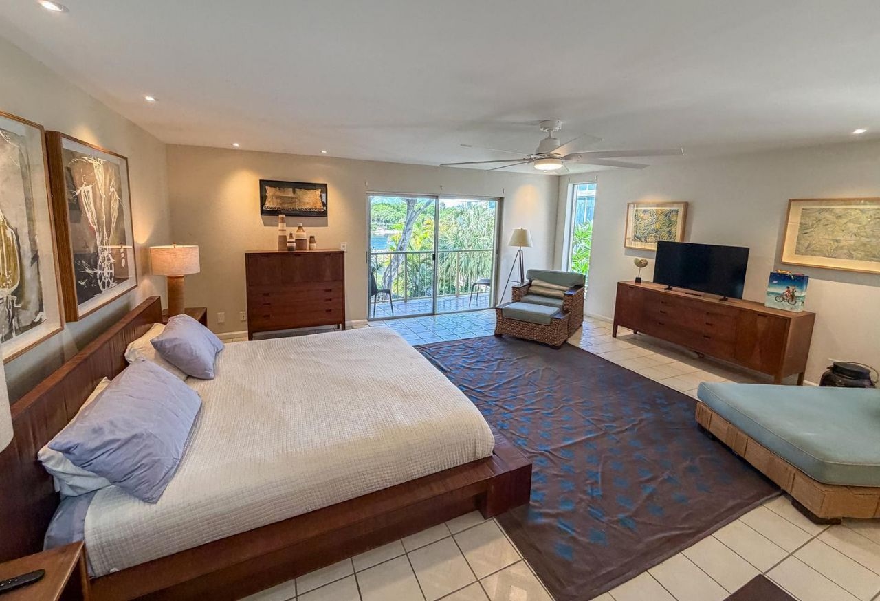1172 Hillsboro Mile, Unit 3-3, Hillsboro Beach, FL 33062 Photo