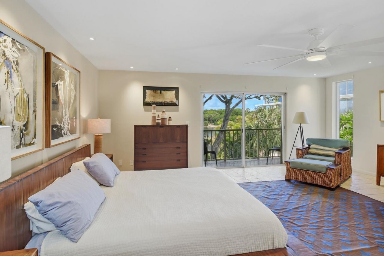 1172 Hillsboro Mile, Unit 3-3, Hillsboro Beach, FL 33062 Photo