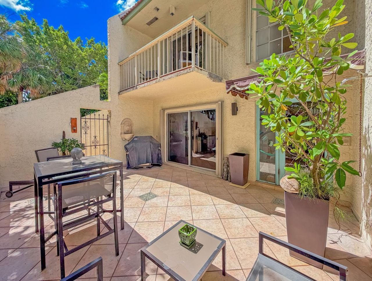 1172 Hillsboro Mile, Unit 3-3, Hillsboro Beach, FL 33062 Photo