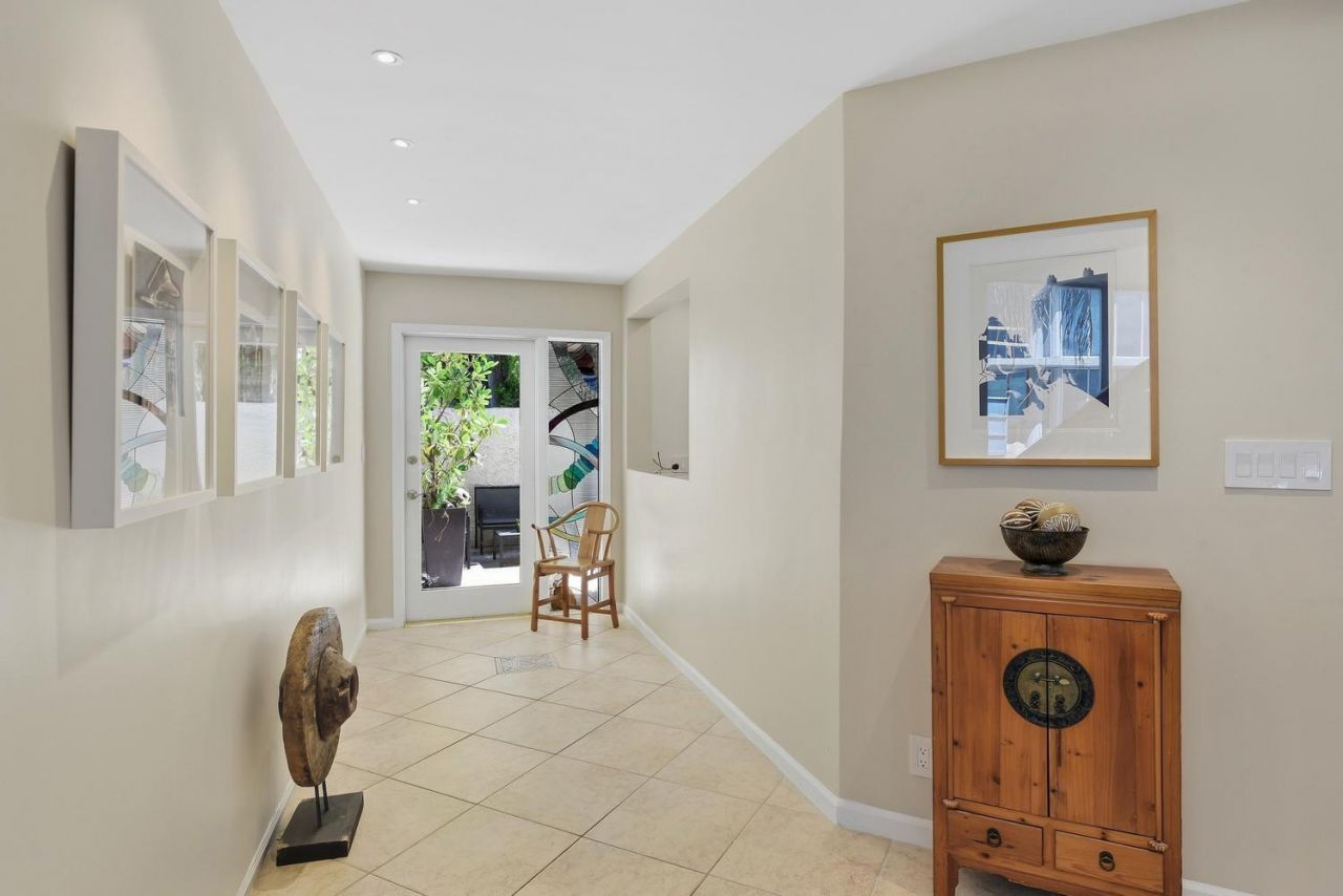 1172 Hillsboro Mile, Unit 3-3, Hillsboro Beach, FL 33062 Photo