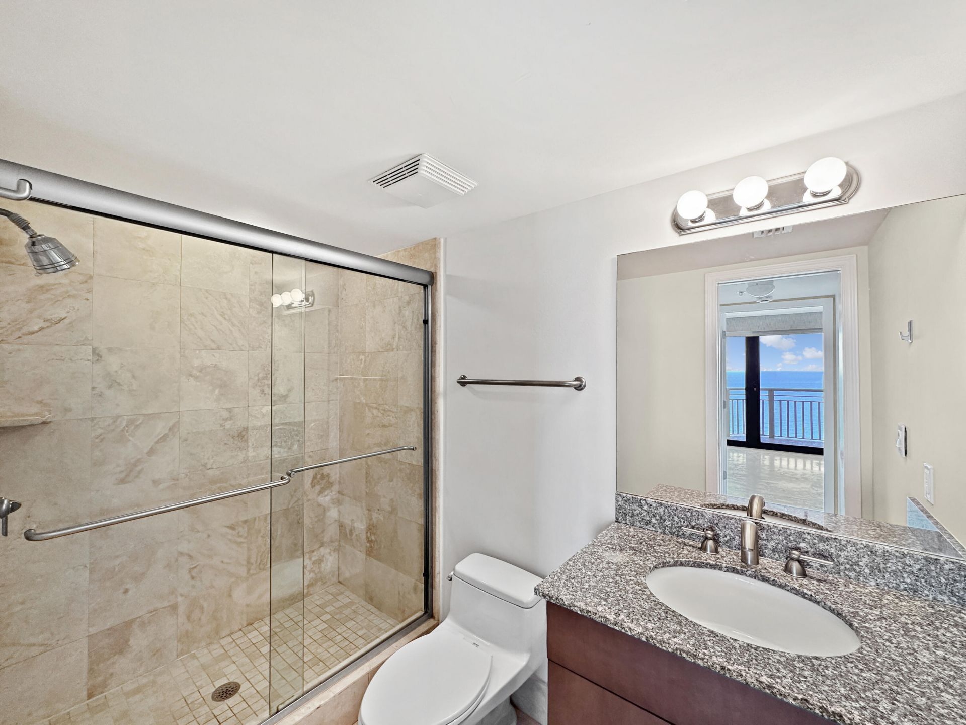 3000 N Ocean Drive, Unit 35-E, Singer Island, FL 33404 Photo