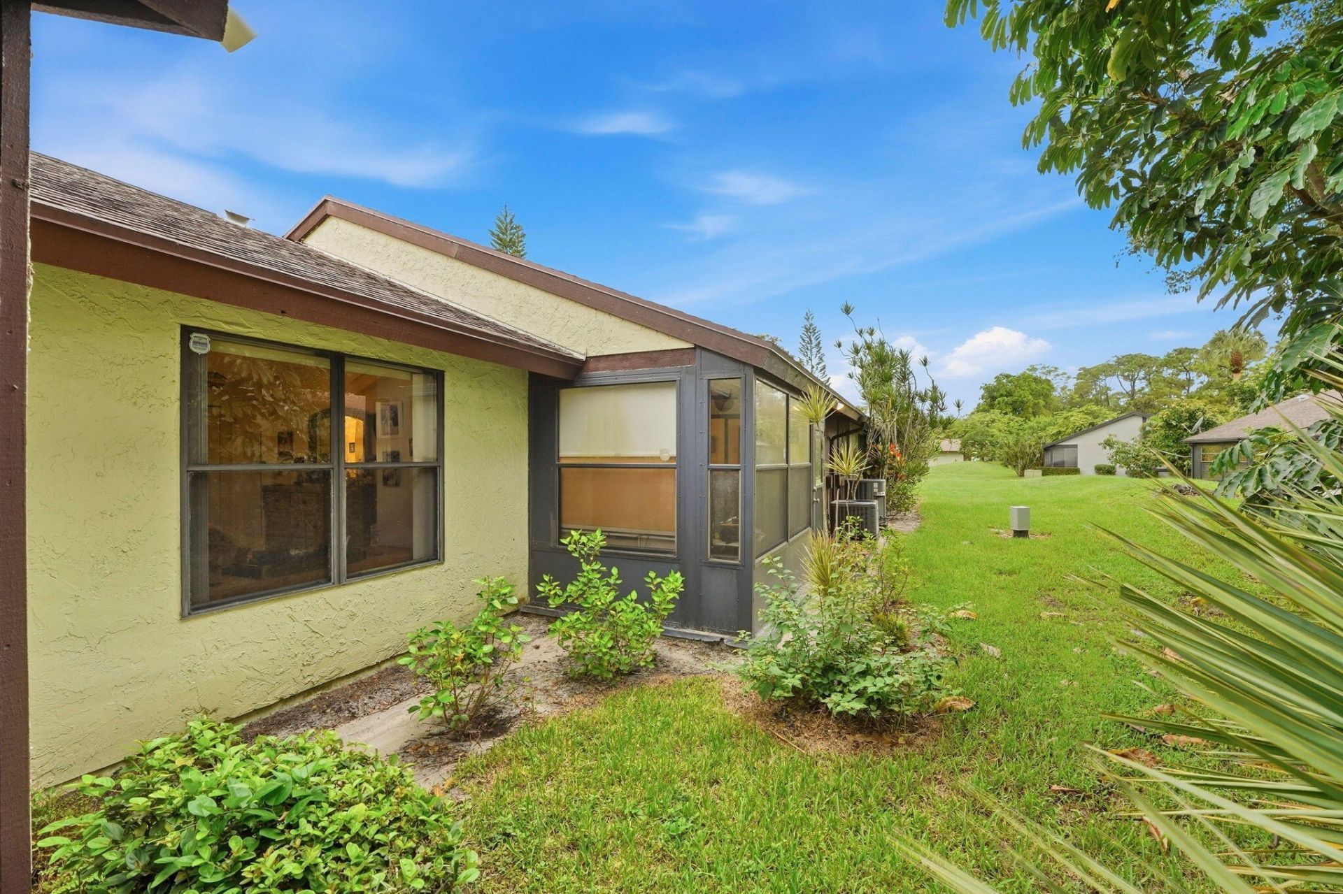 497 Iron Forge Court, Royal Palm Beach, FL 33411 Photo