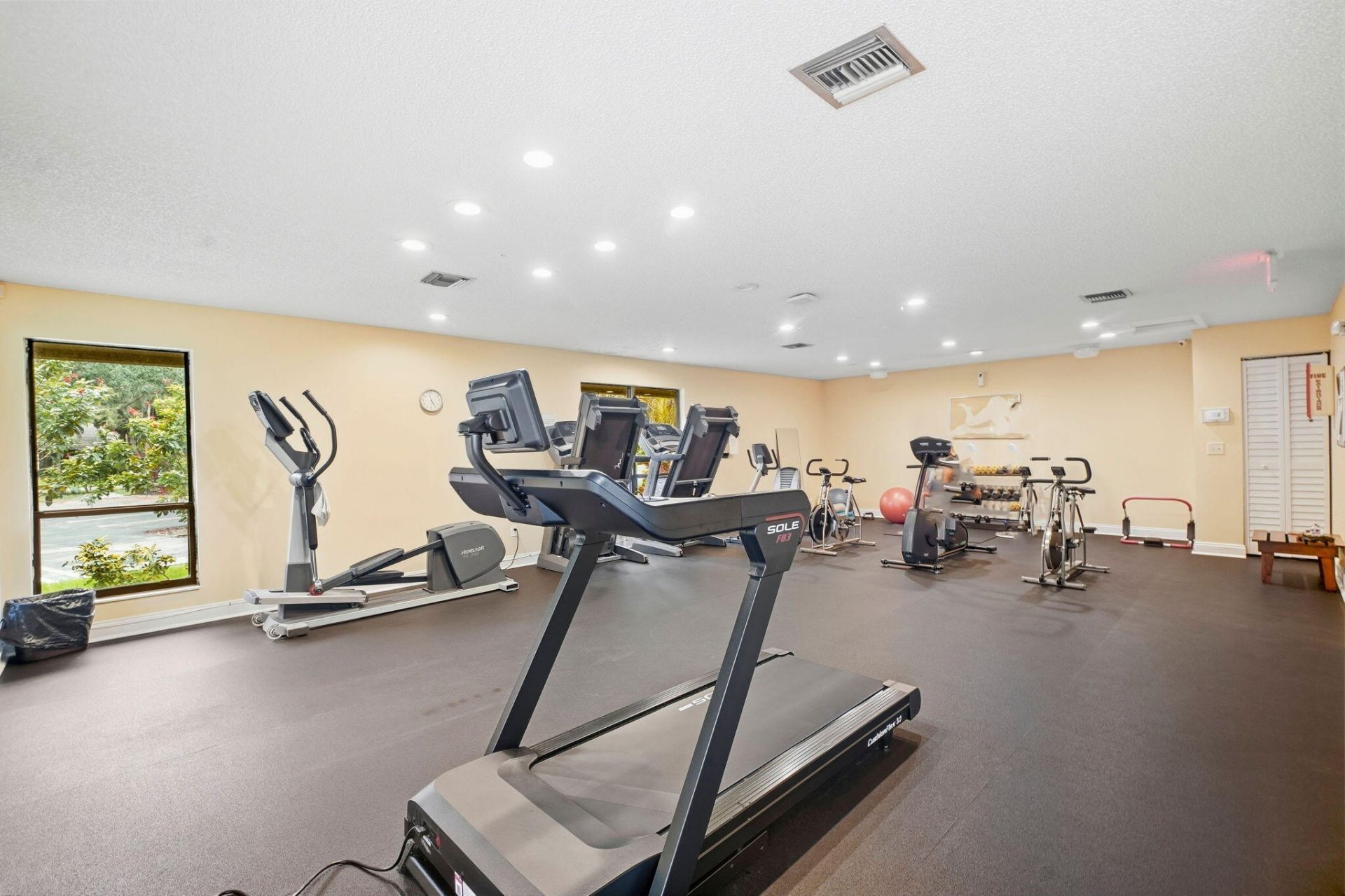 497 Iron Forge Court, Royal Palm Beach, FL 33411 Photo