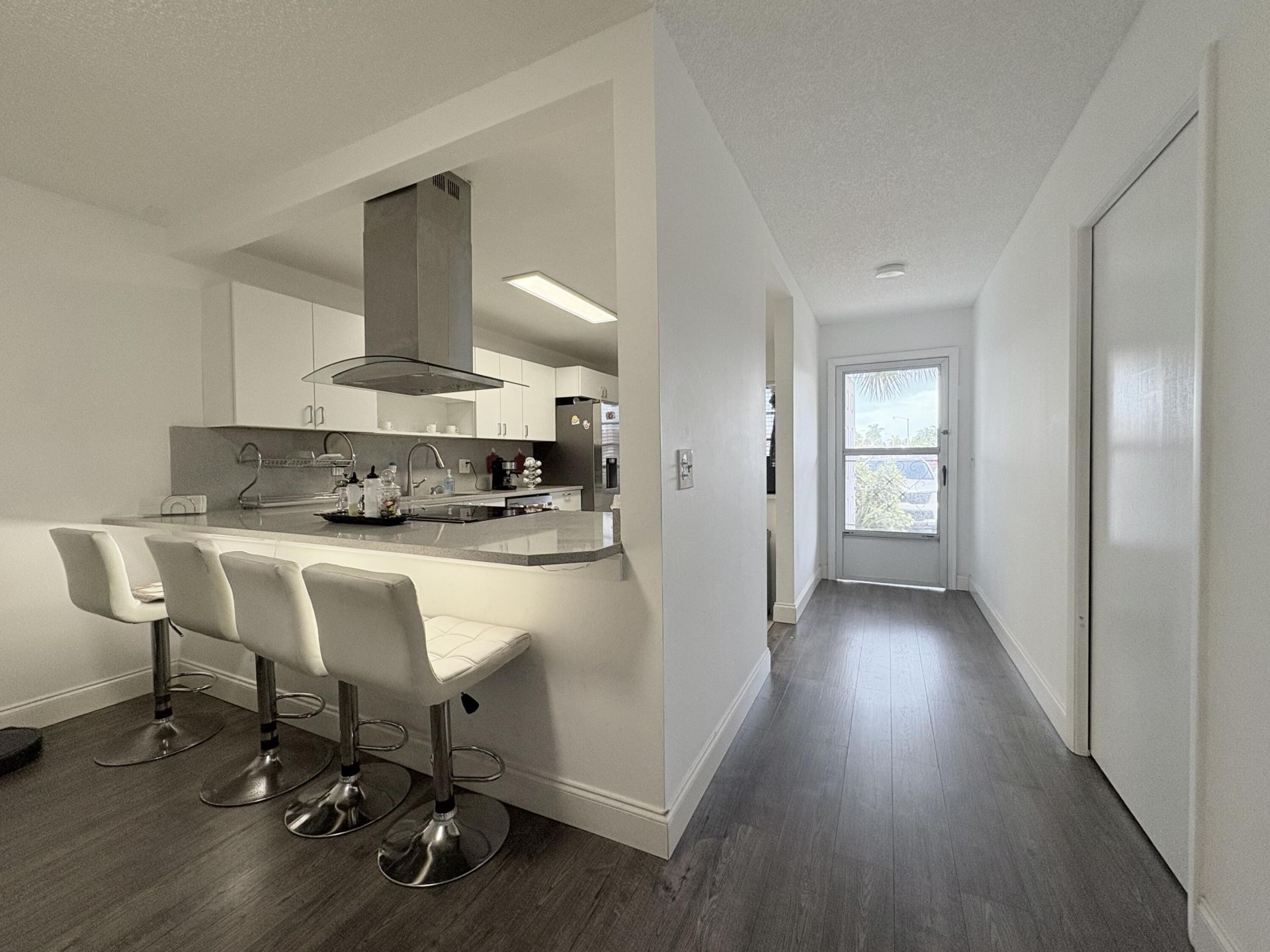 5775 W Fernley Drive W, Unit 121, West Palm Beach, FL 33415 Photo