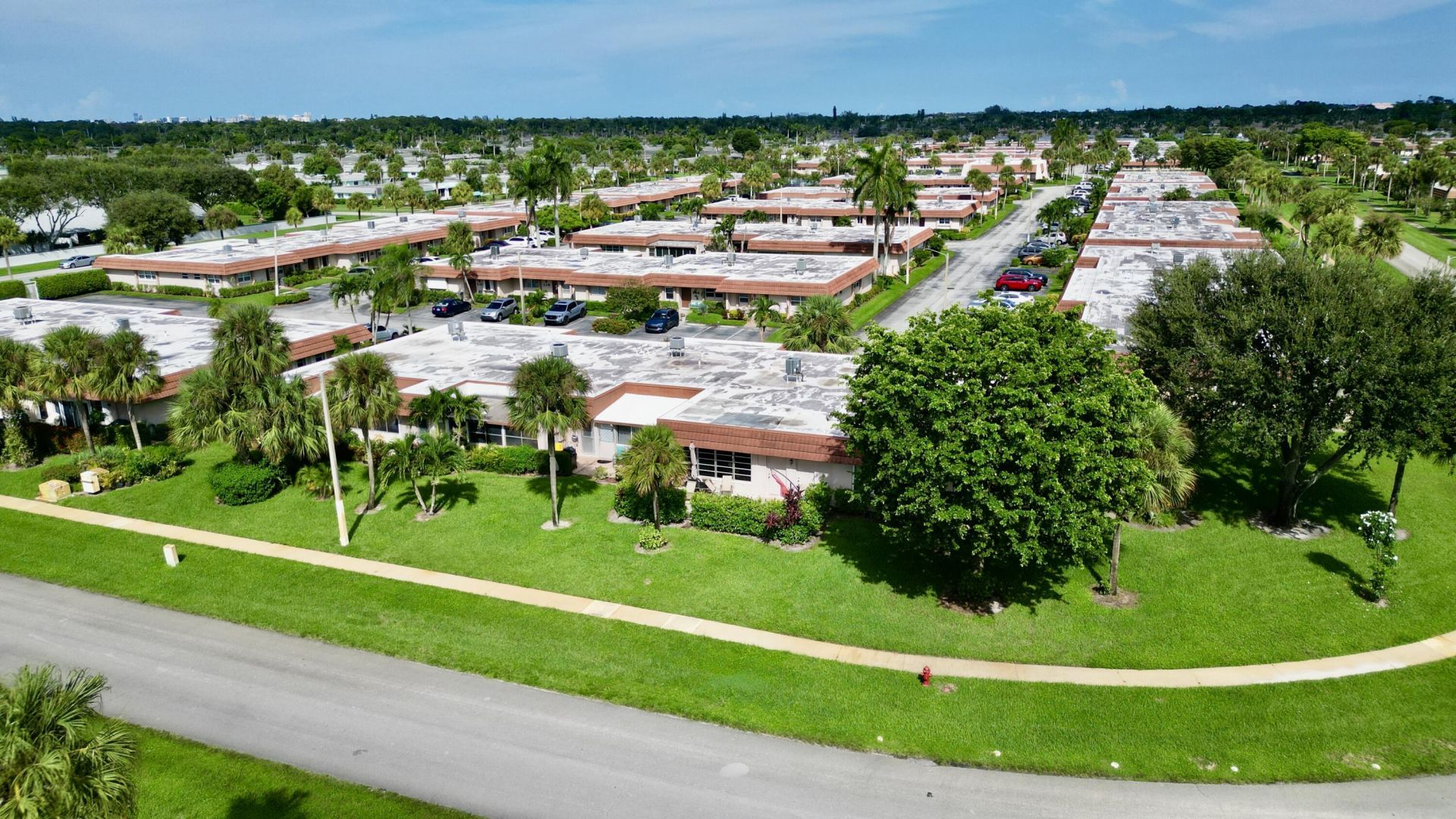 5775 W Fernley Drive W, Unit 121, West Palm Beach, FL 33415 Photo