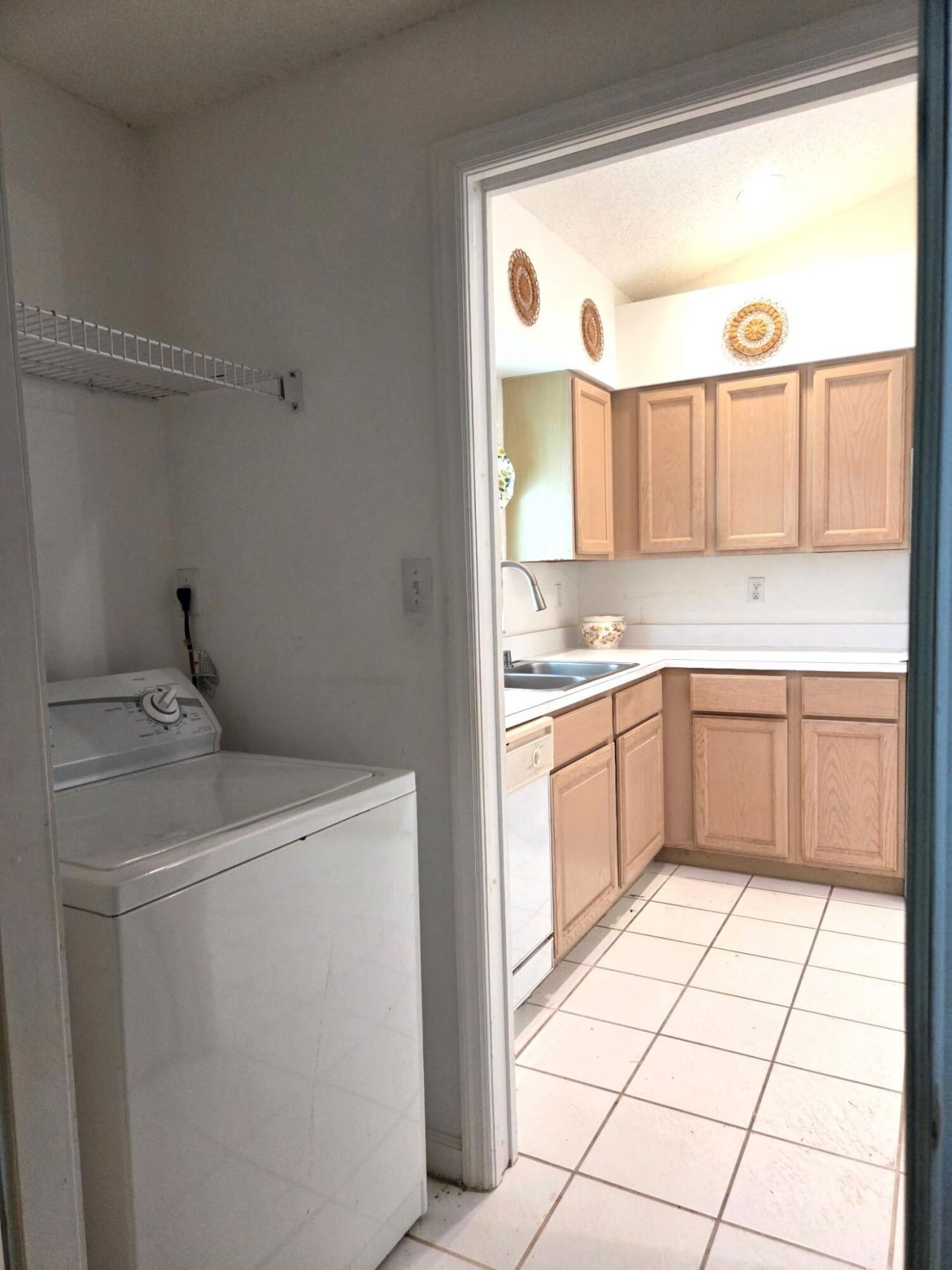 139 Saratoga Boulevard E, Royal Palm Beach, FL 33411 Photo