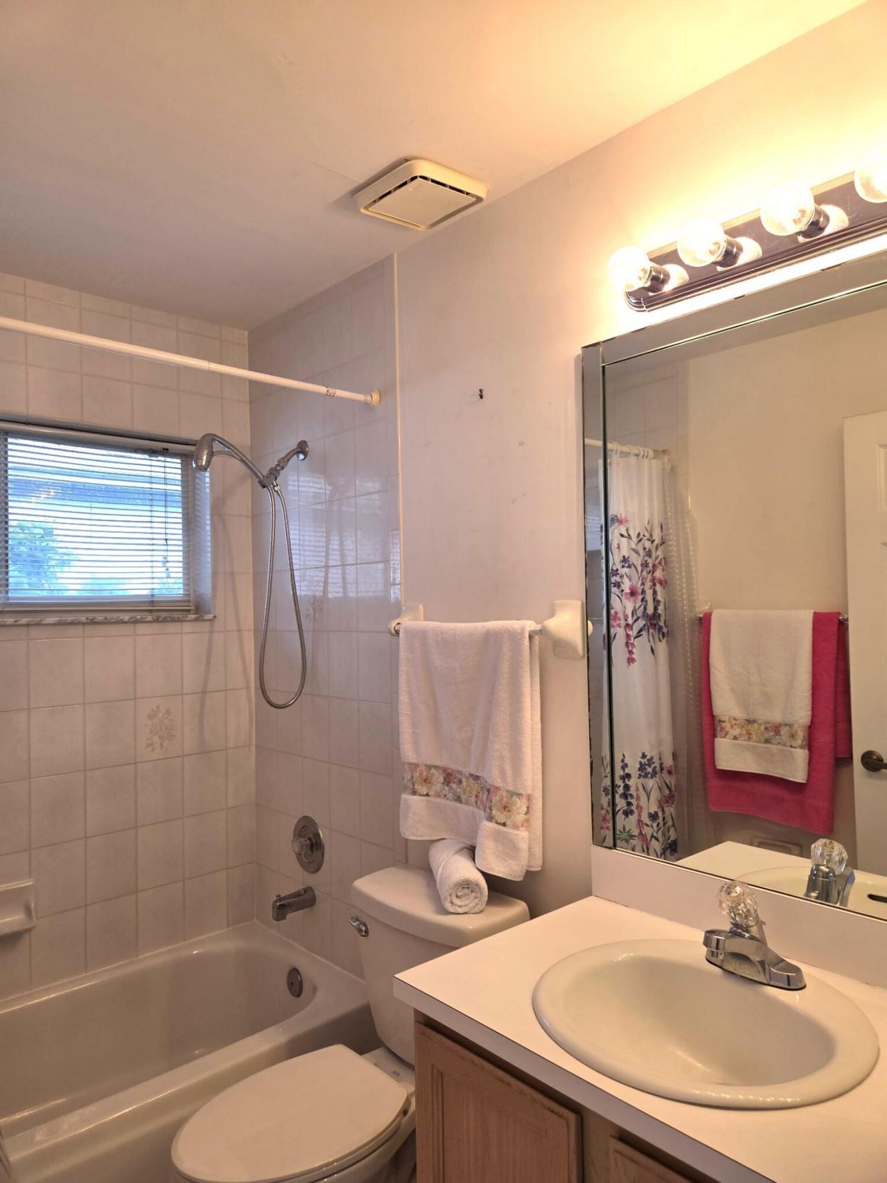 139 Saratoga Boulevard E, Royal Palm Beach, FL 33411 Photo
