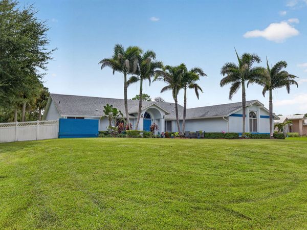 1784 SW GREGOR Way, Stuart, FL 34997