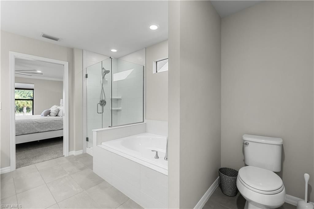 7245 Wilton Dr , Naples, FL 34109 Photo