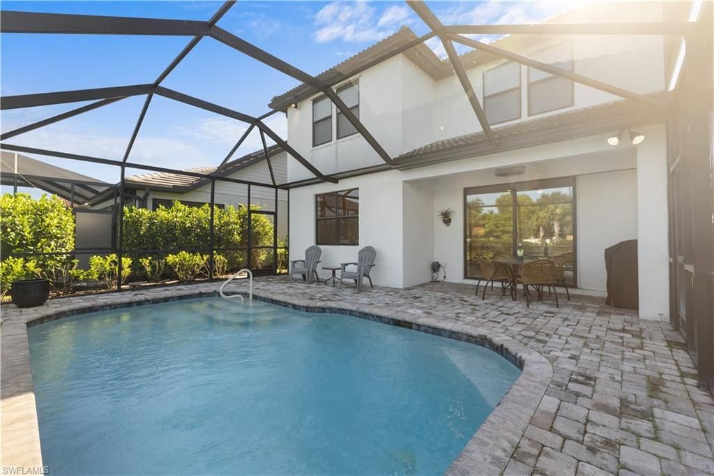 7245 Wilton Dr , Naples, FL 34109 Photo