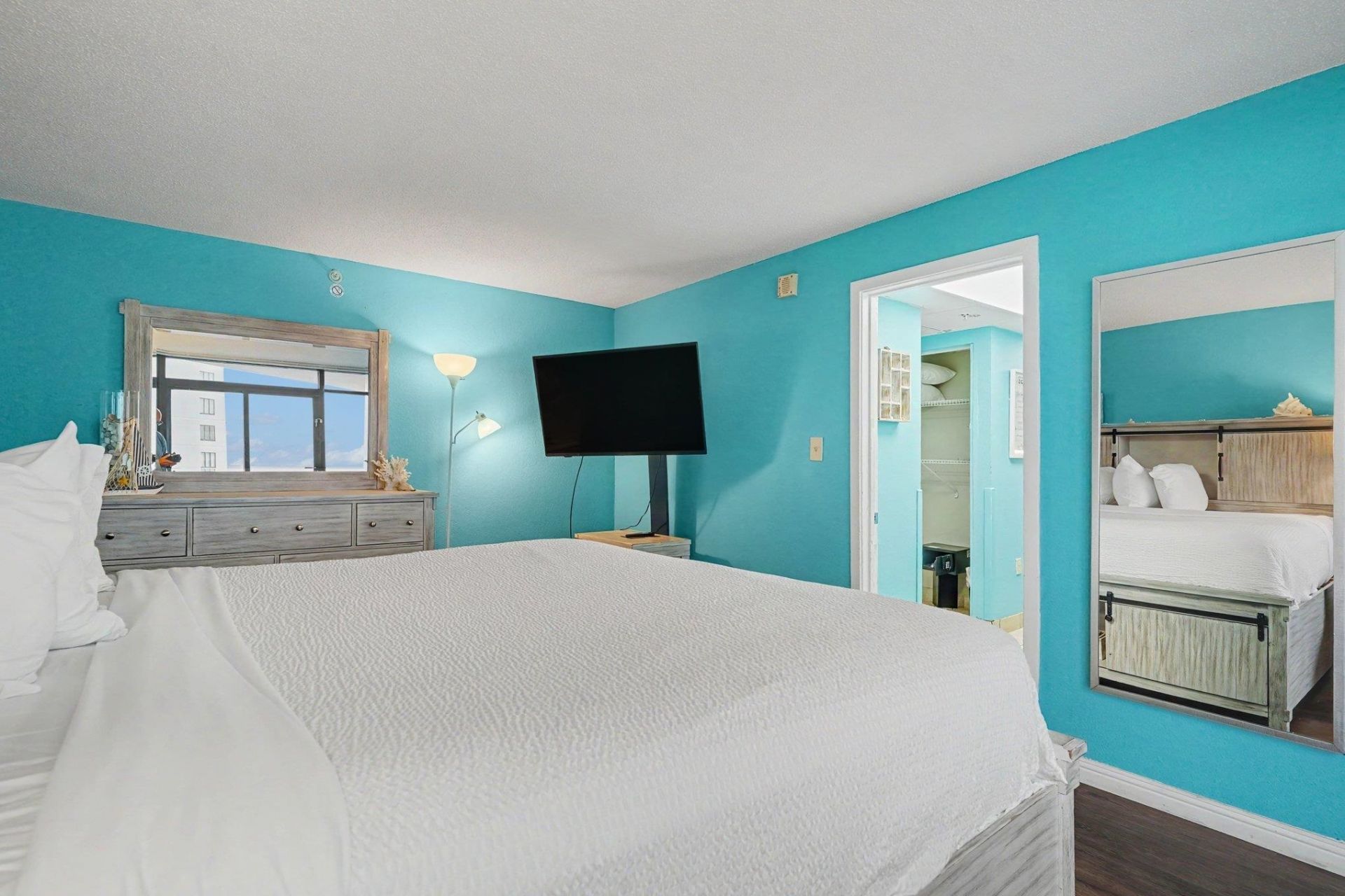 1501 S Ocean Blvd. Photo 14