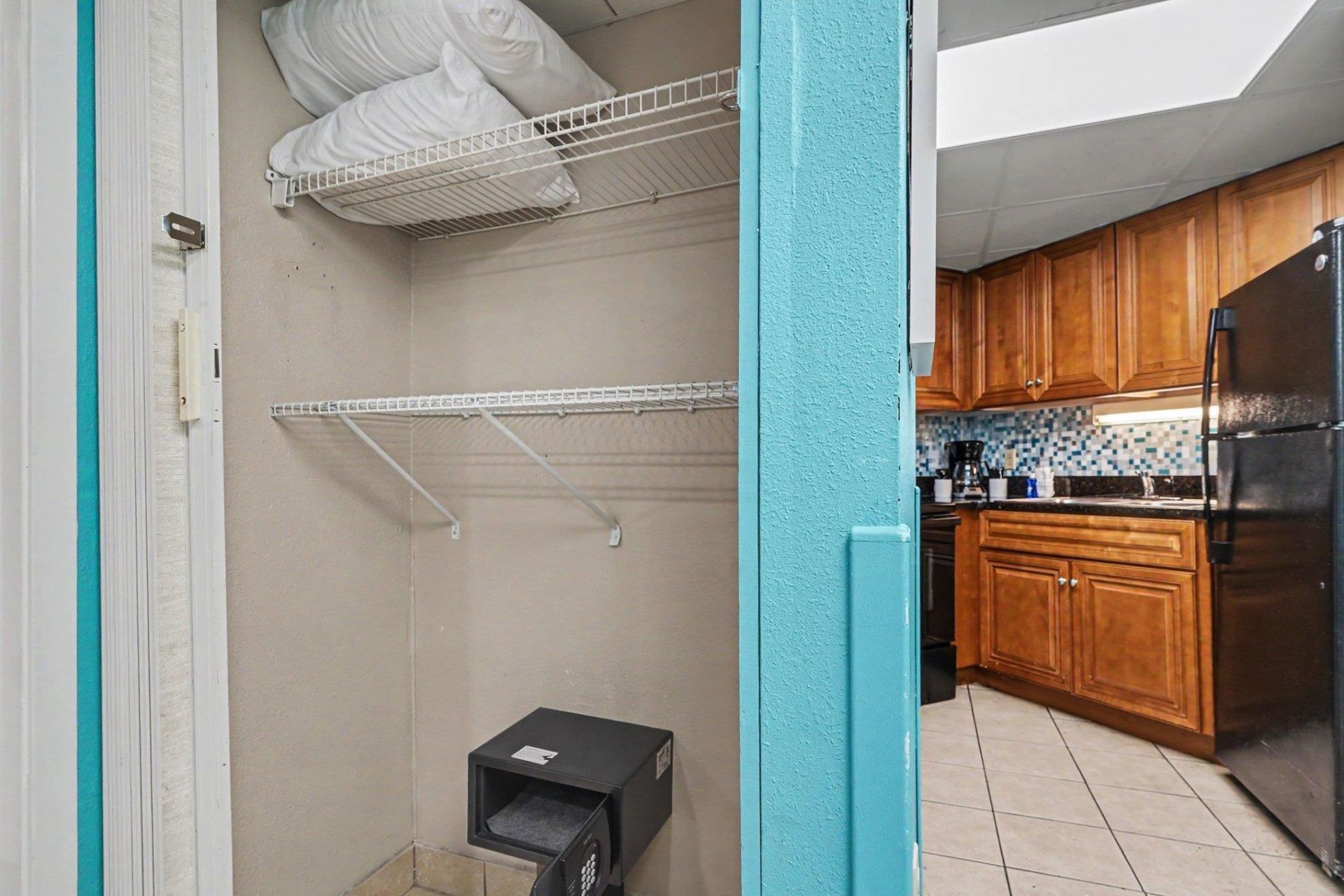 1501 S Ocean Blvd. Photo 8