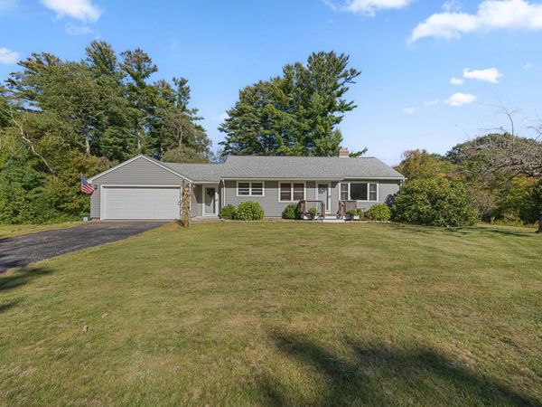39 E Charlton Rd, Spencer, MA 01562