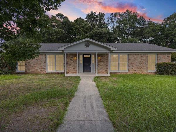 6404 Willow Brook Run E, Mobile, AL 36608