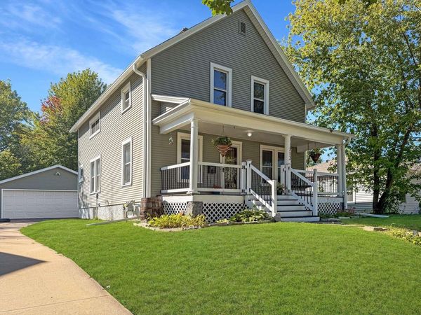 713 S MASON STREET, Appleton, WI 54914