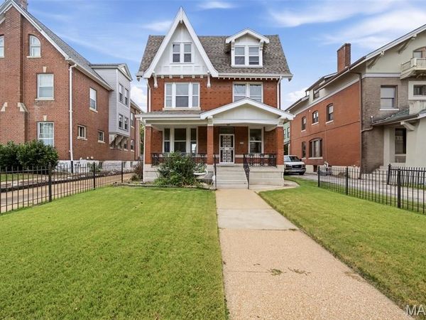 5938 Clemens Avenue , St Louis, MO 63112