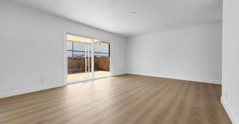 2285 Jessie Avenue, Sparks, NV 89431 Photo