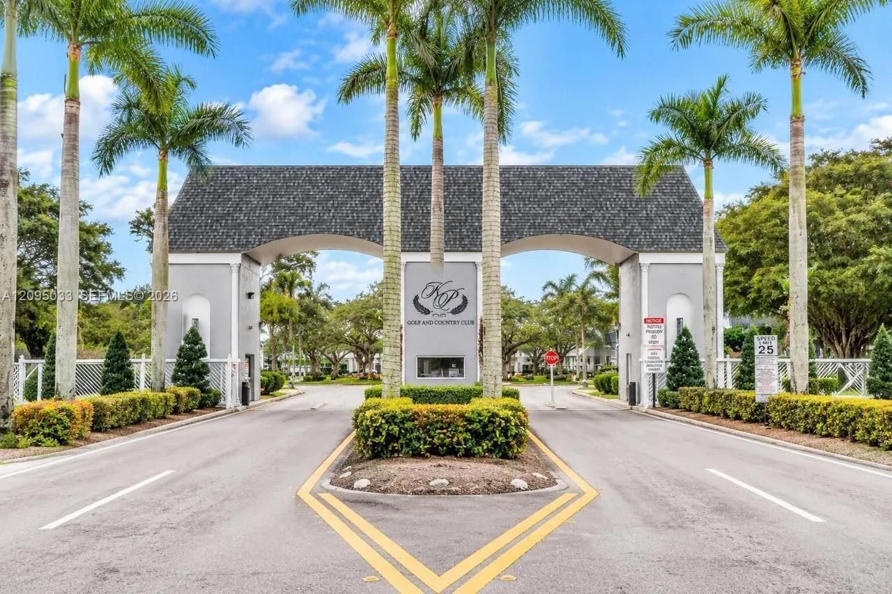 180 Saxony D , Unit 180, Delray Beach, FL 33446 Photo