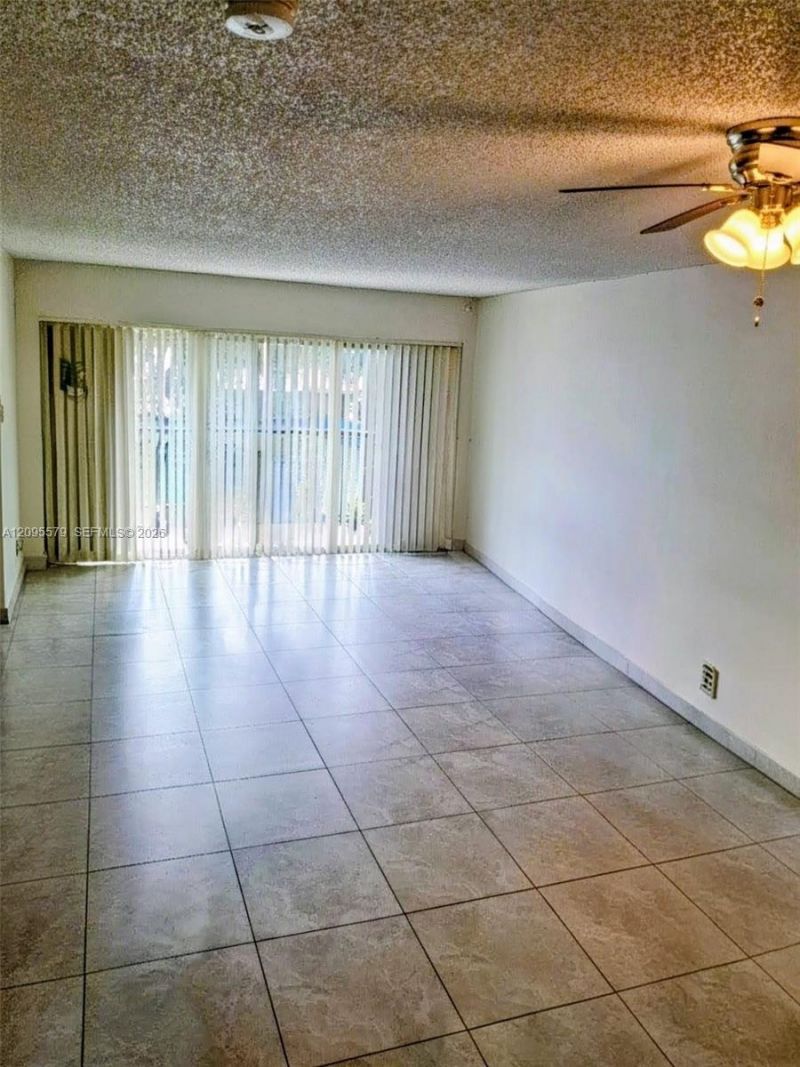 8801 Wiles Rd , Unit 208, Coral Springs, FL 33067 Photo