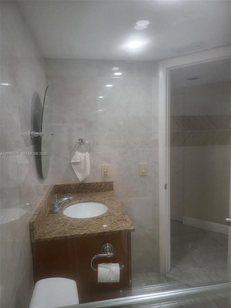 8801 Wiles Rd , Unit 208, Coral Springs, FL 33067 Photo