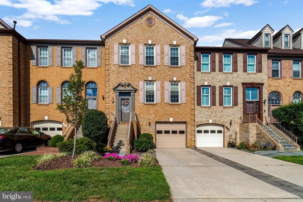 5978 Wescott Hills Way, Alexandria, VA 22315 Main Photo
