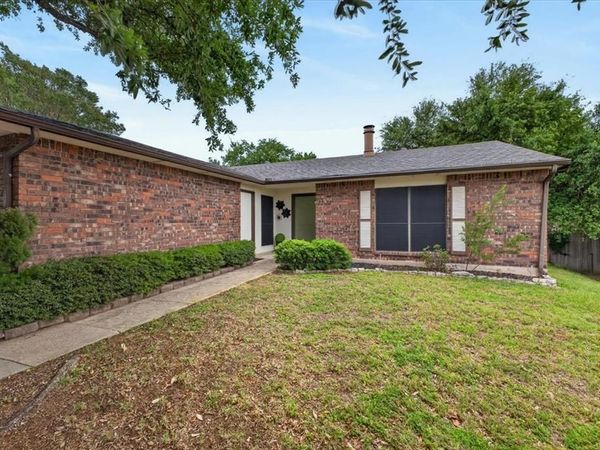 6506 Blackberry Drive, Arlington, TX 76016