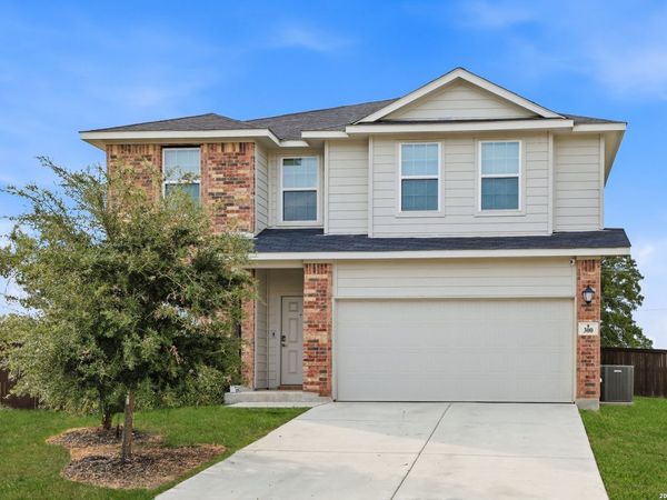 300 Jacks Pl, Seguin, TX 78155