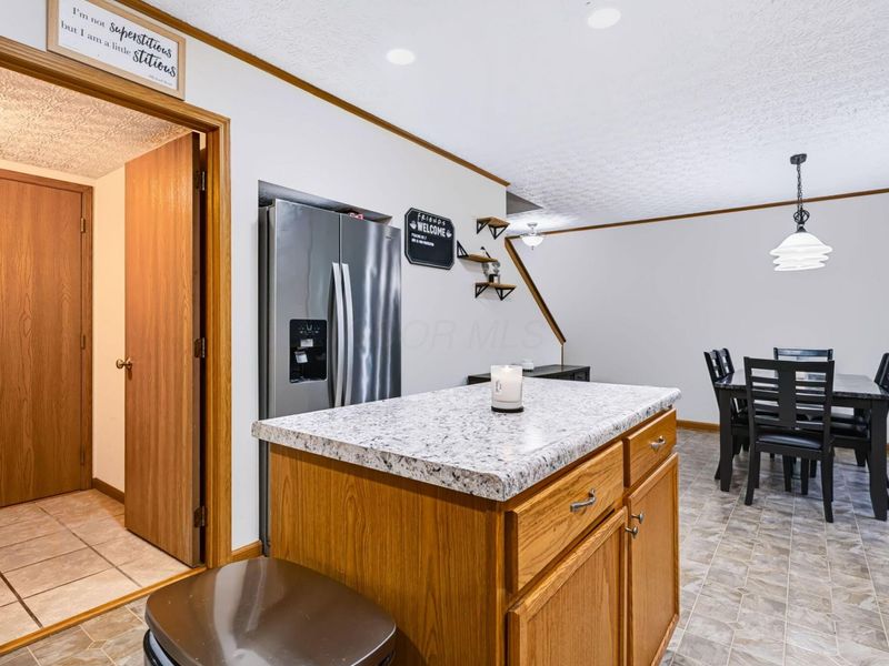 1126 Lake Forest Drive, Hebron, OH 43025 Photo 14