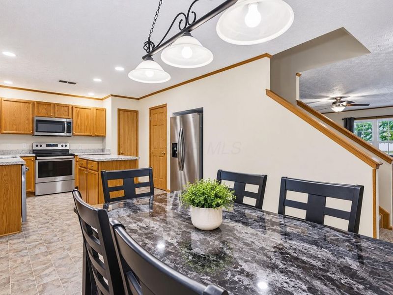 1126 Lake Forest Drive, Hebron, OH 43025 Photo 14