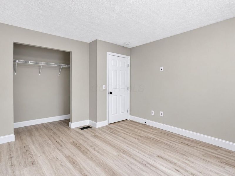 1126 Lake Forest Drive, Hebron, OH 43025 Photo 27