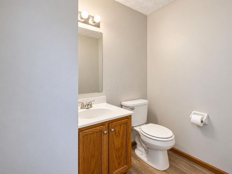 1126 Lake Forest Drive, Hebron, OH 43025 Photo 7